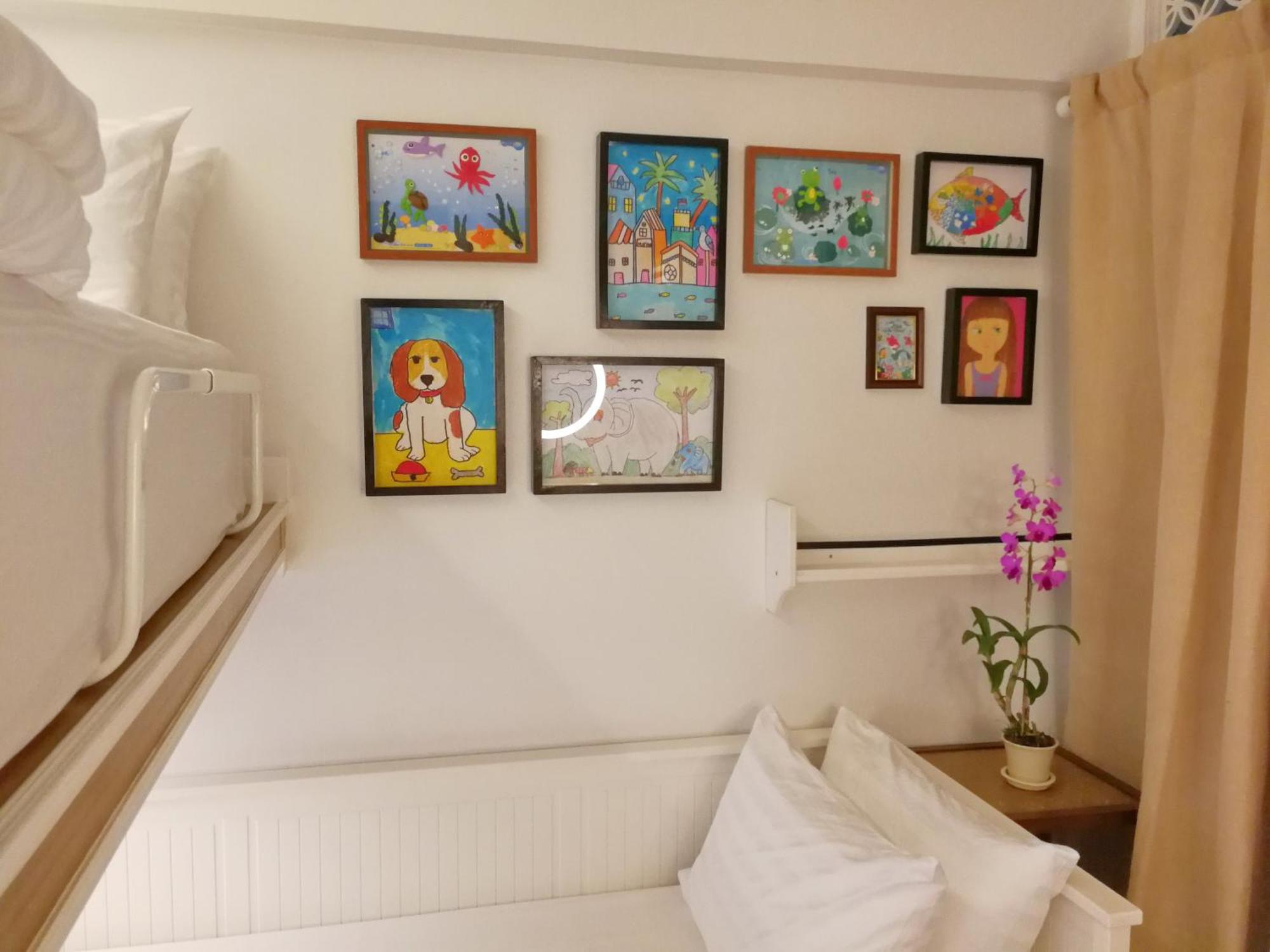 Bed In Town Hostel Τσιάνγκ Μάι Εξωτερικό φωτογραφία