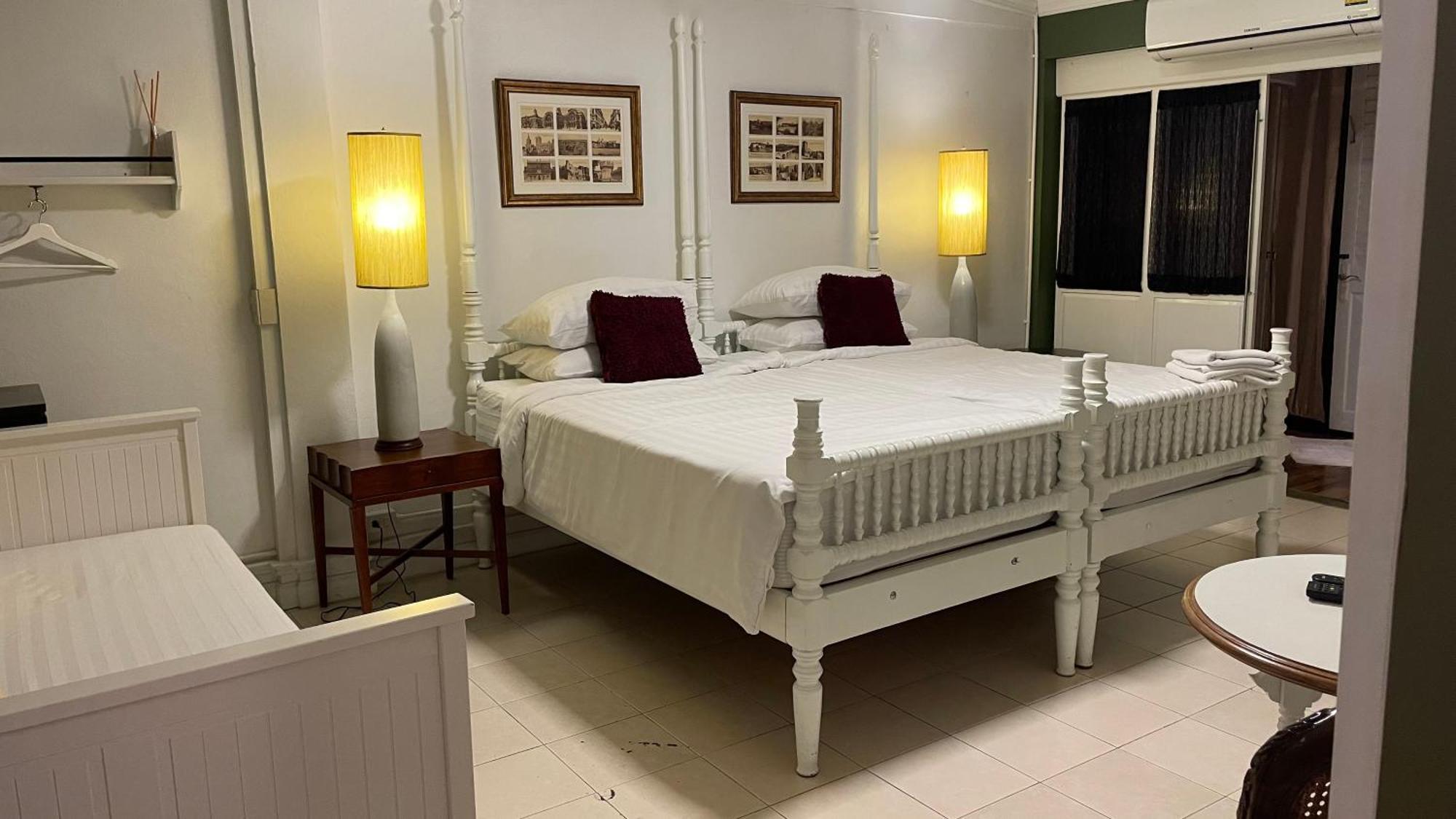 Bed In Town Hostel Τσιάνγκ Μάι Εξωτερικό φωτογραφία