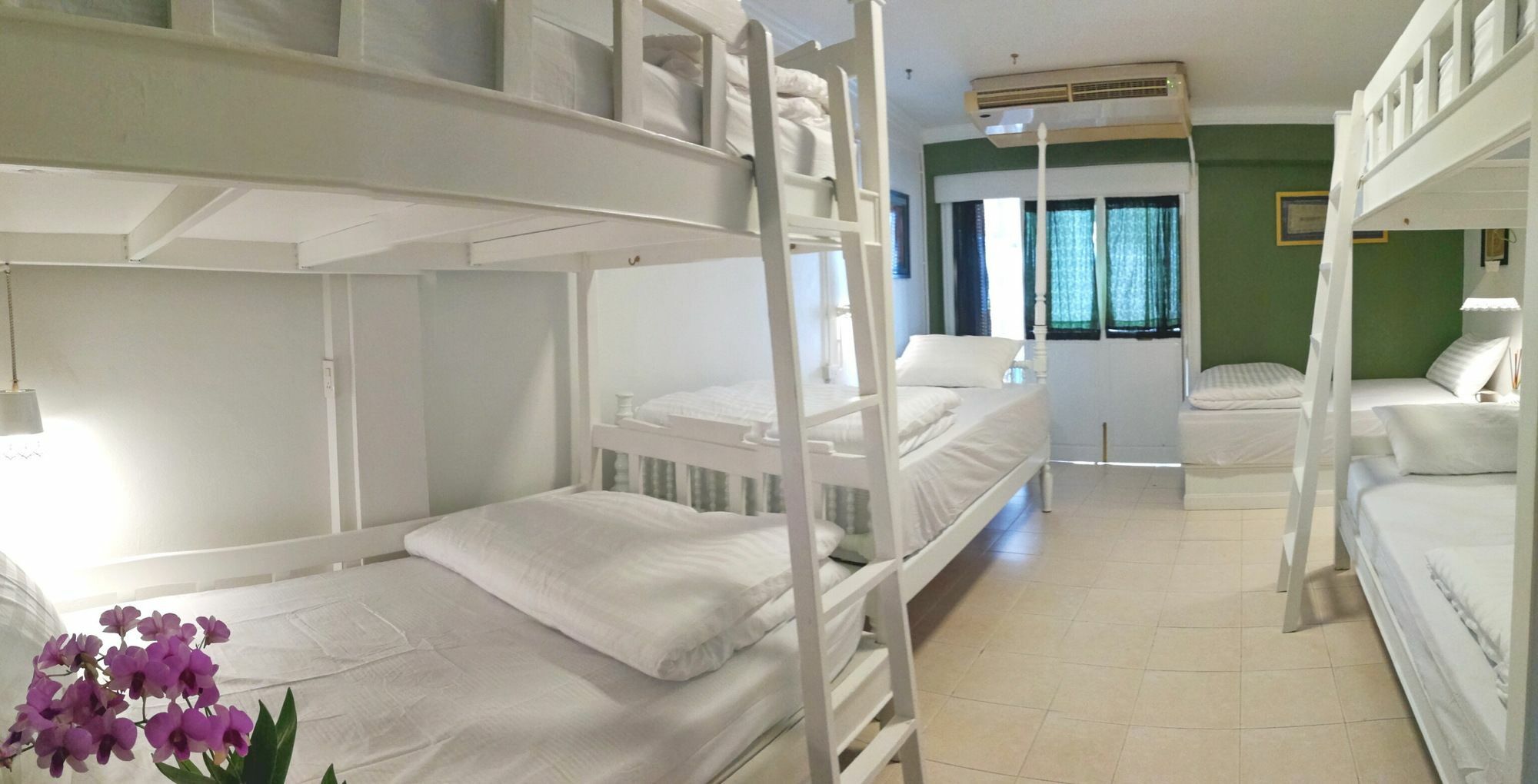 Bed In Town Hostel Τσιάνγκ Μάι Εξωτερικό φωτογραφία