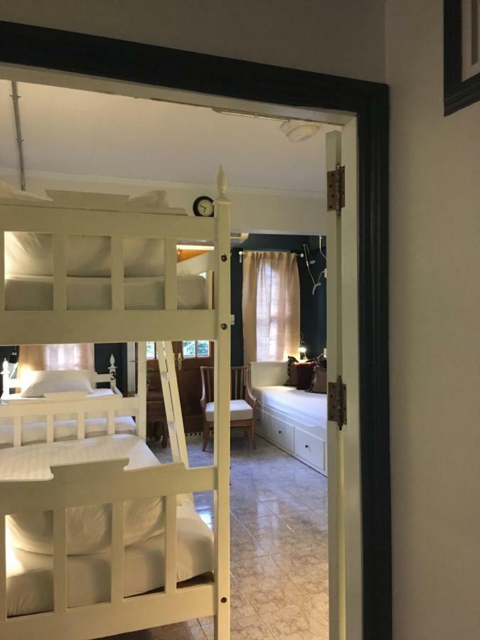 Bed In Town Hostel Τσιάνγκ Μάι Εξωτερικό φωτογραφία